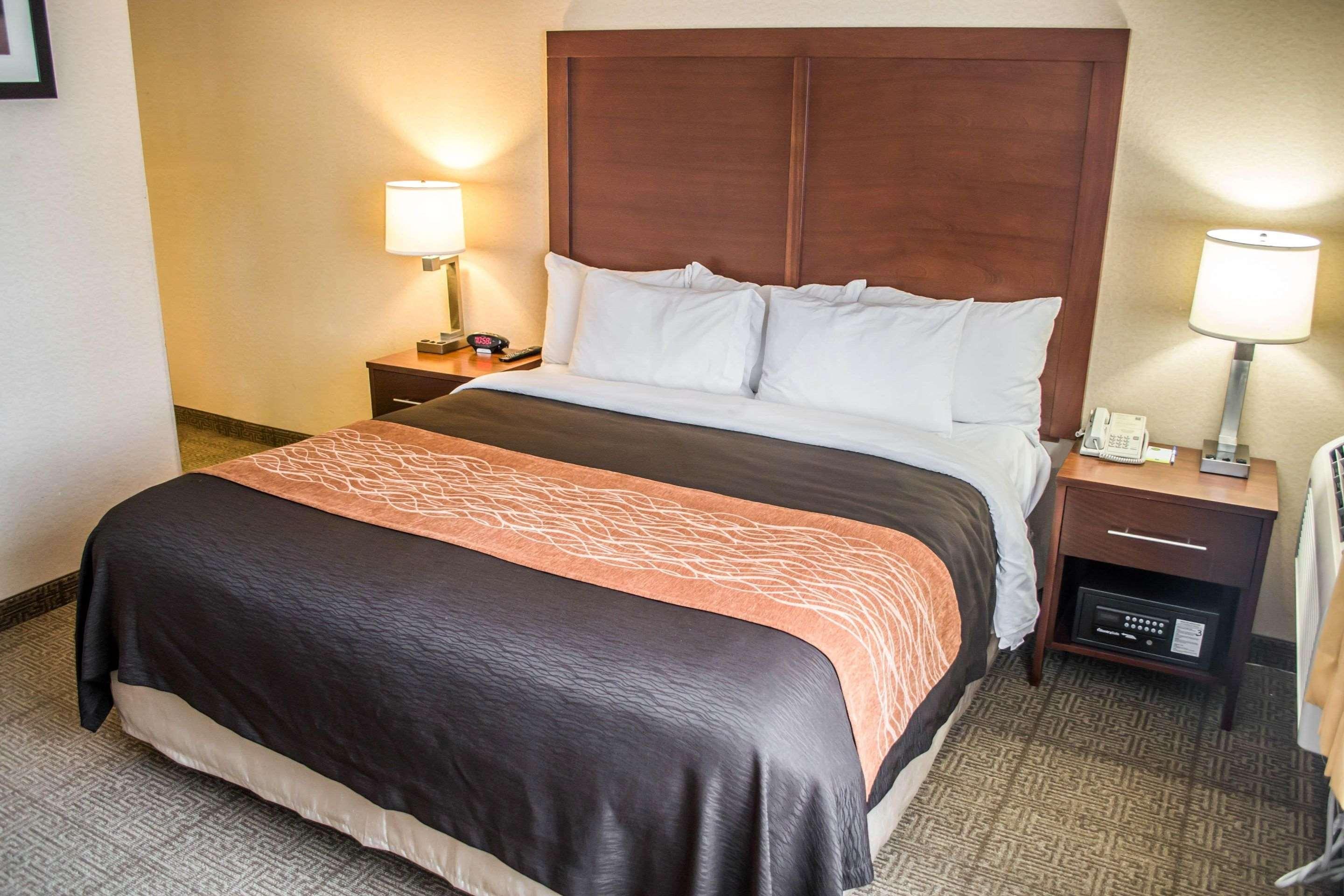Comfort Inn & Suites Beaverton - Portland West Εξωτερικό φωτογραφία