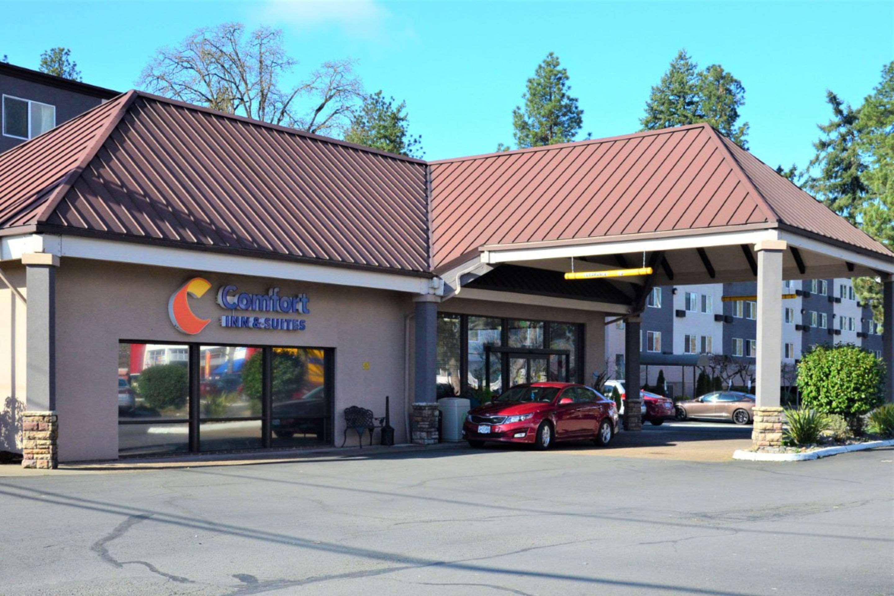 Comfort Inn & Suites Beaverton - Portland West Εξωτερικό φωτογραφία