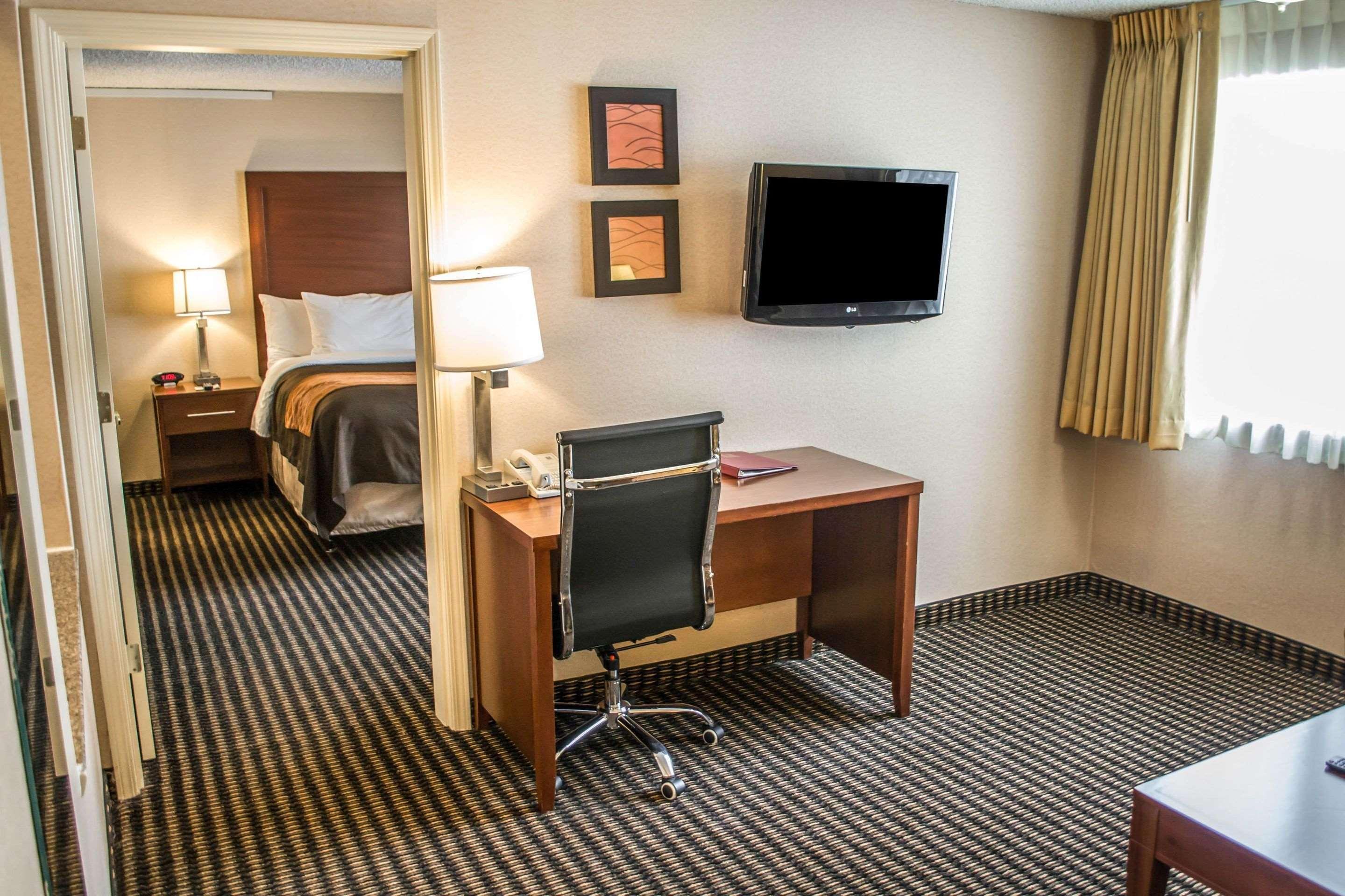 Comfort Inn & Suites Beaverton - Portland West Εξωτερικό φωτογραφία
